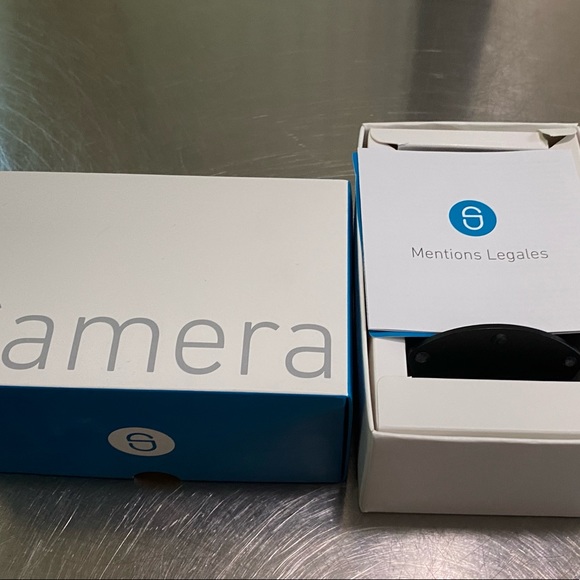 SimpliSafe SSCM1 Security Camera - Picture 1 of 3